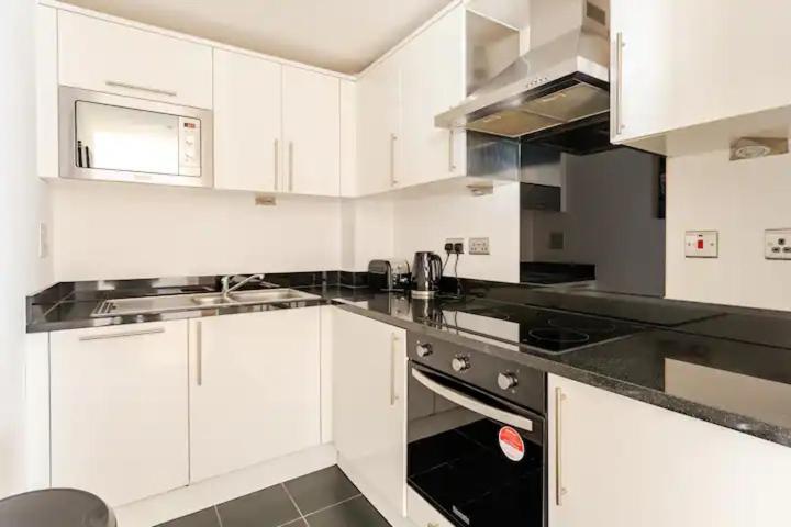 Brand New Flat In Central London With Car Park Dış mekan fotoğraf
