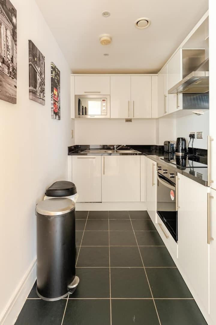 Brand New Flat In Central London With Car Park Dış mekan fotoğraf
